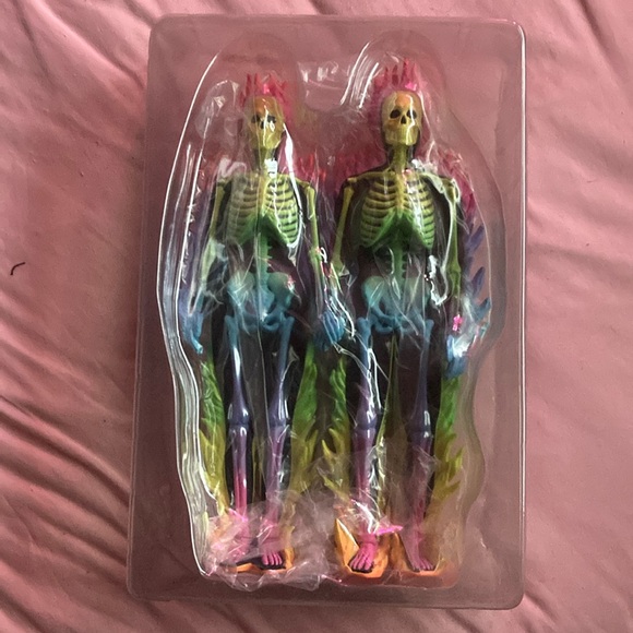 Marcos Alvarado twin flames limited edition toy - Picture 2 of 3